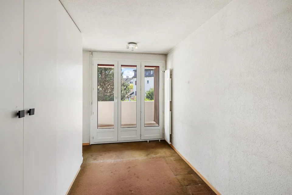 Maison mitoyenne avec charme, deux terrasses et jardin – photo 9 sur 13