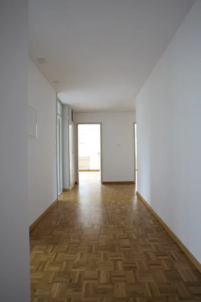 Appartamento di 4 locali ristrutturato con balcone a St. Gallen – foto 10 di 12