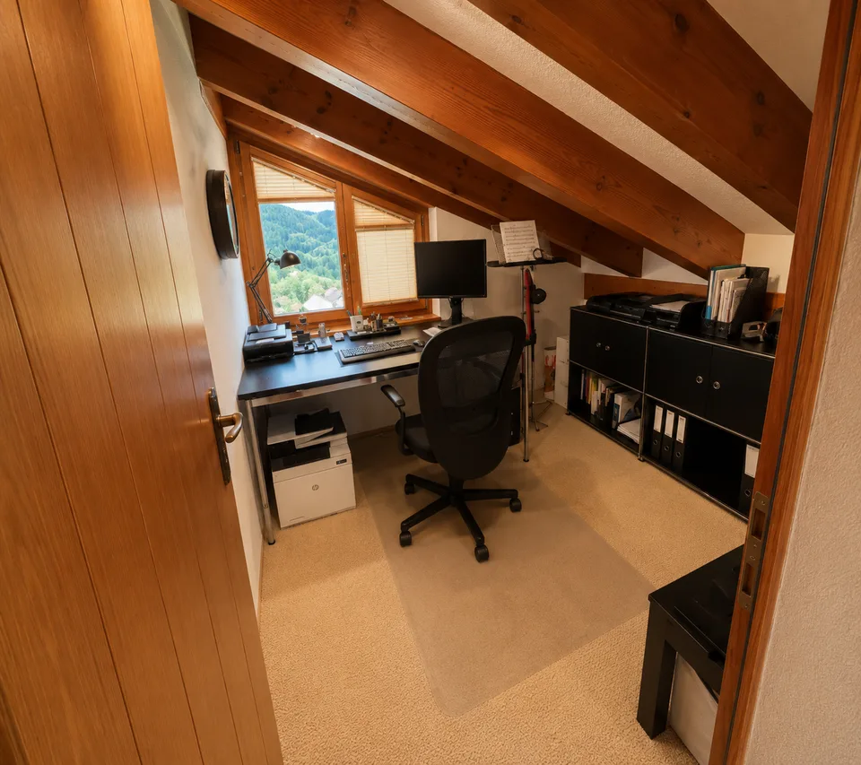 Appartement attractif de 4,5 pièces avec galerie et vue imprenable à Valbella – photo 21 sur 26