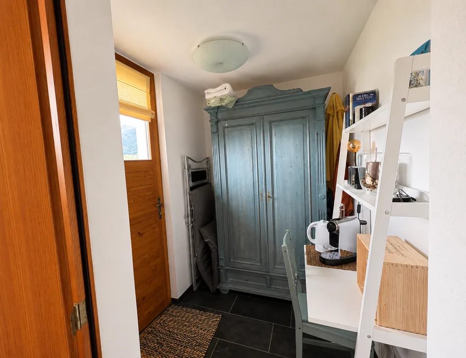 Appartement attractif de 4,5 pièces avec galerie et vue imprenable à Valbella – photo 15 sur 26