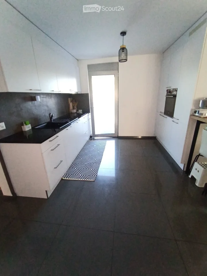 Gedanken, 4,5 Zimmer 110m2 – Foto 2 von 5