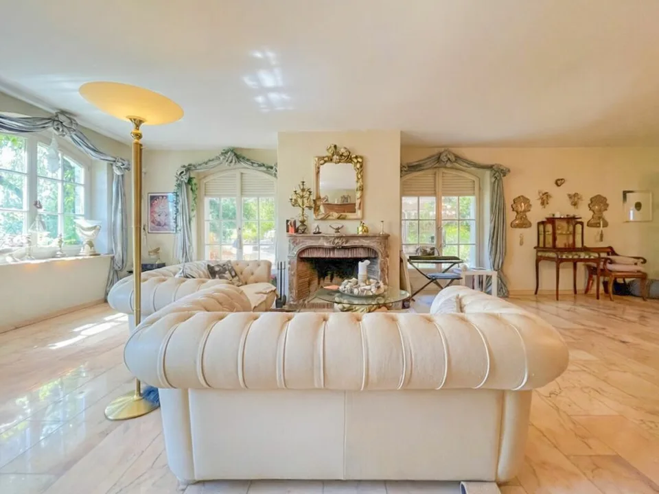 Villa con spa privato & riserva di terreno edificabile di 1'132 m² – foto 4 di 29
