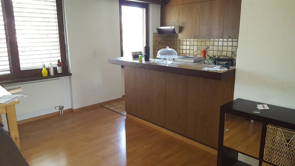 Charmante 3½-Zimmer-Dachwohnung mit Galerie – Foto 2 von 6