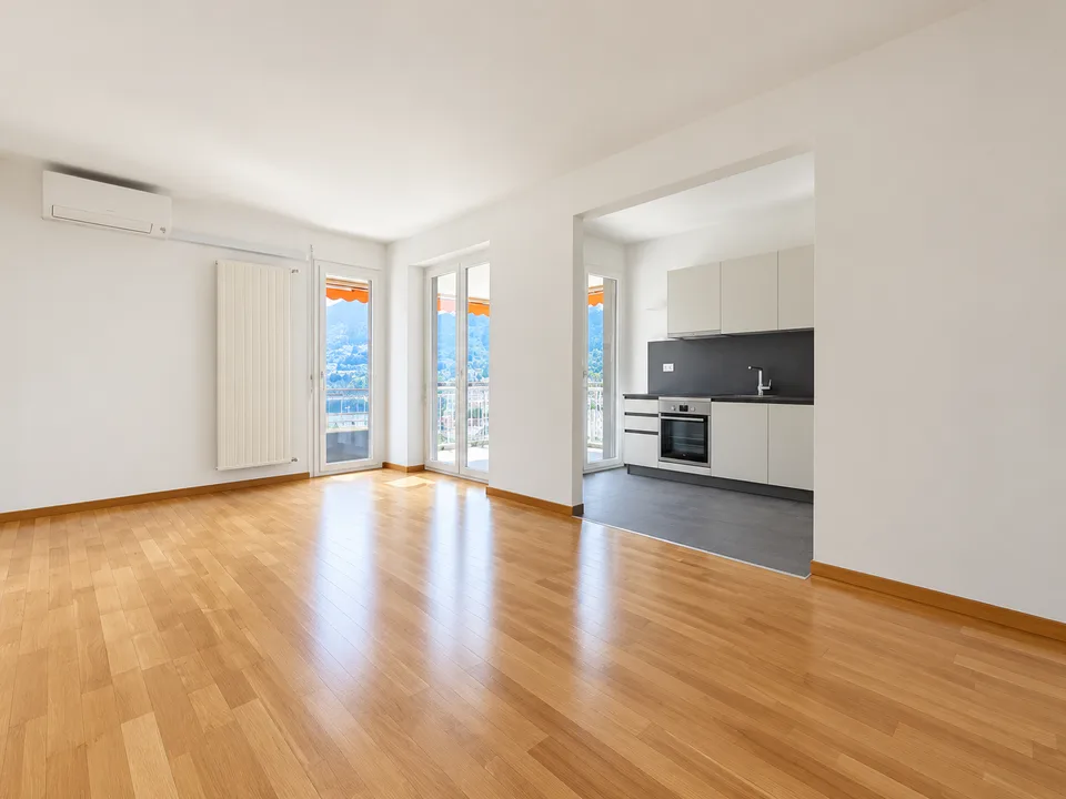 Appartamento luminoso con vista a Lugano – Disponibile subito – foto 3 di 8
