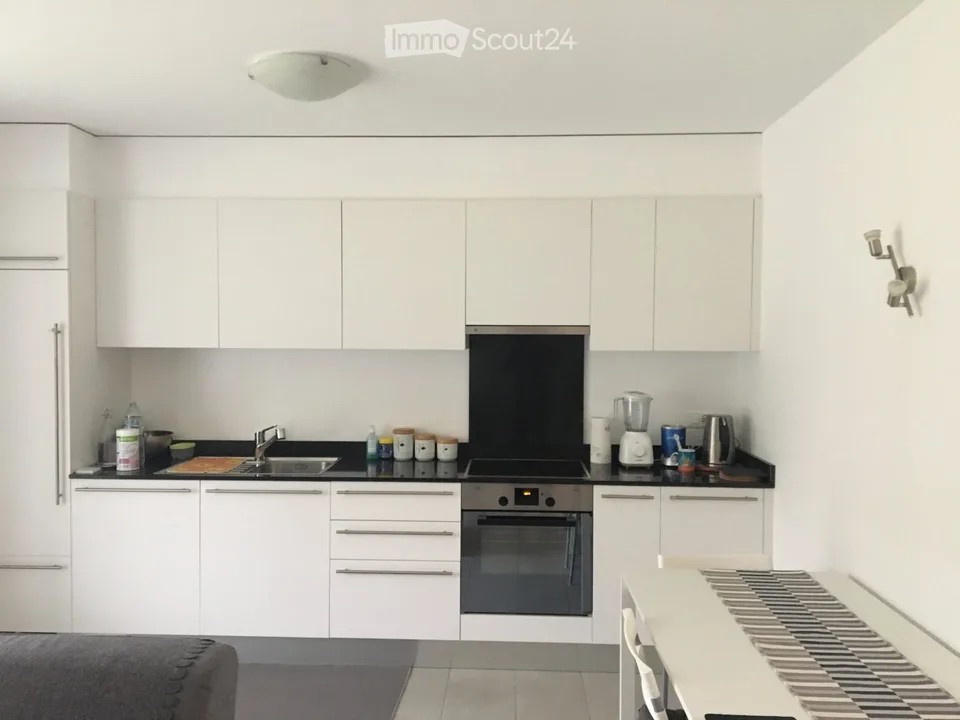 Zweieinhalb-Zimmer-Wohnung in Roveredo GR – Foto 2 von 5