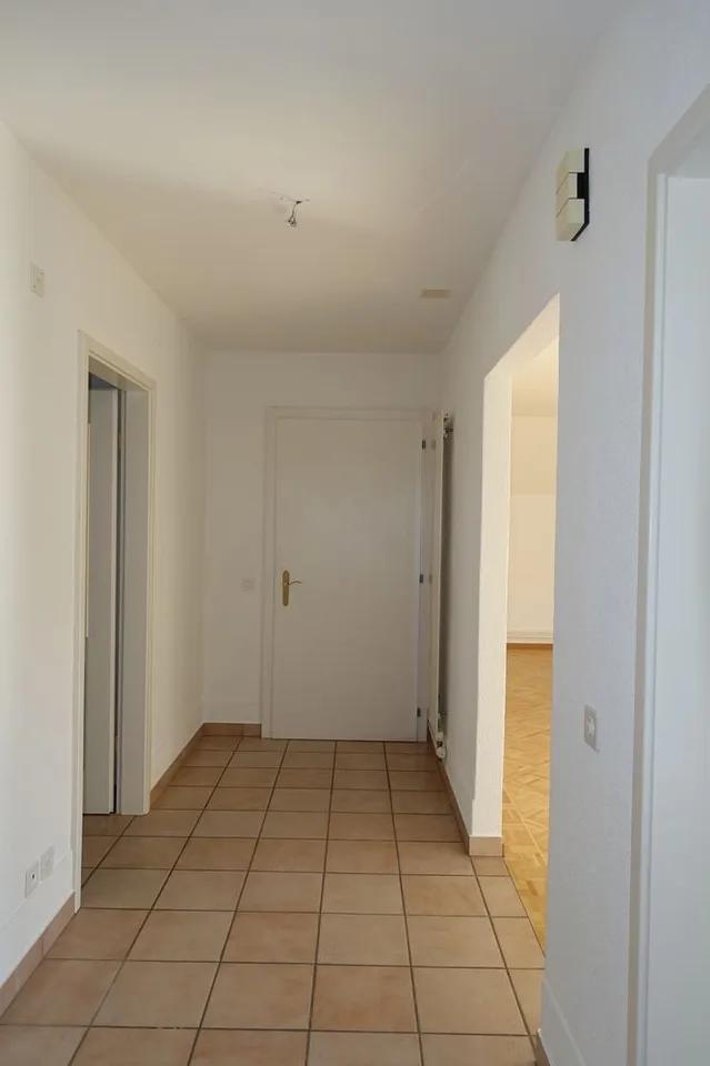 Tramelan - Appartement lumineux de 3 1/2 pièces situé au centre de la localité – photo 3 sur 10