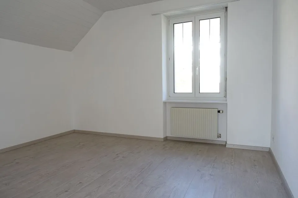 Tramelan - Appartement lumineux de 3 1/2 pièces situé au centre de la localité – photo 6 sur 10