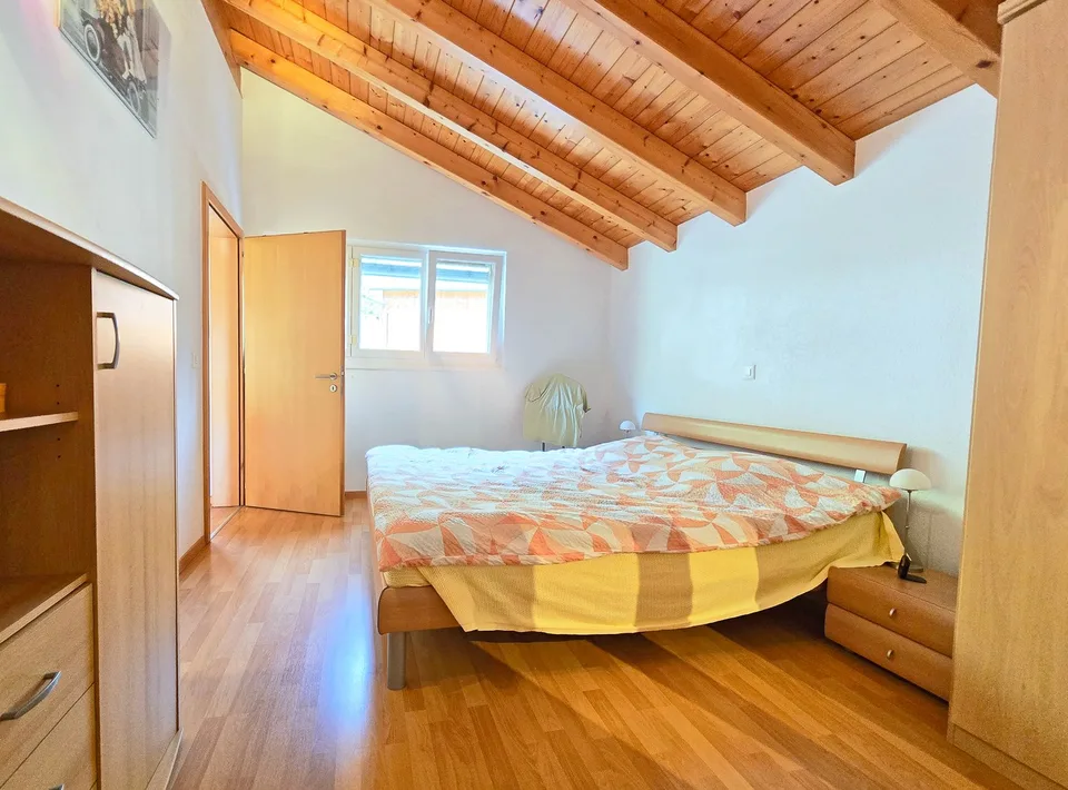 Grande villa familiare sulla collina di Fully – foto 7 di 8