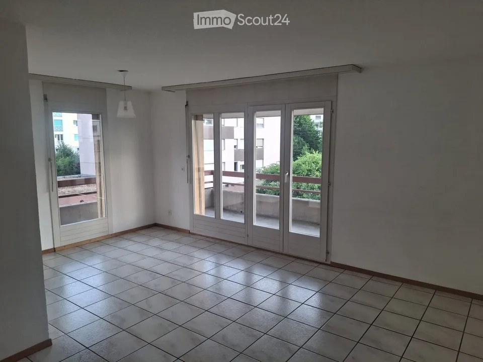 Helles und geräumiges 3.5-Zimmer-Apartment mit 81 m² in Avenches – Foto 2 von 5