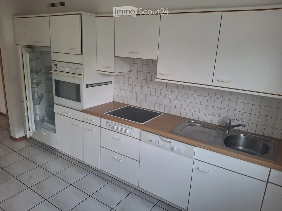 Helles und geräumiges 3.5-Zimmer-Apartment mit 81 m² in Avenches – Foto 3 von 5