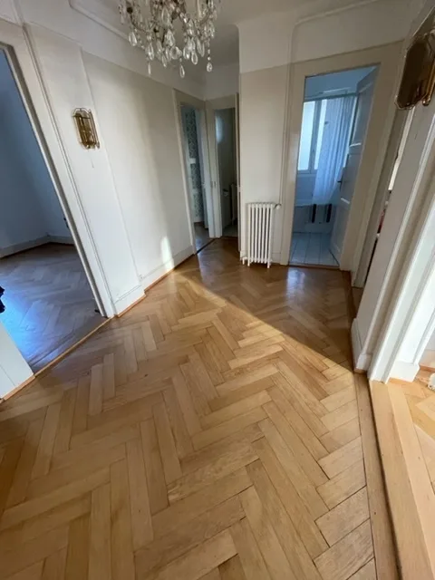 6 Zimmer Einfamilienhaus in Renens VD – Foto 12 von 20