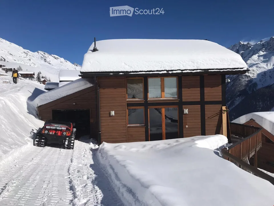Vente de propriété dans le canton du Valais à 2000m Lauchernalp – photo 3 sur 17