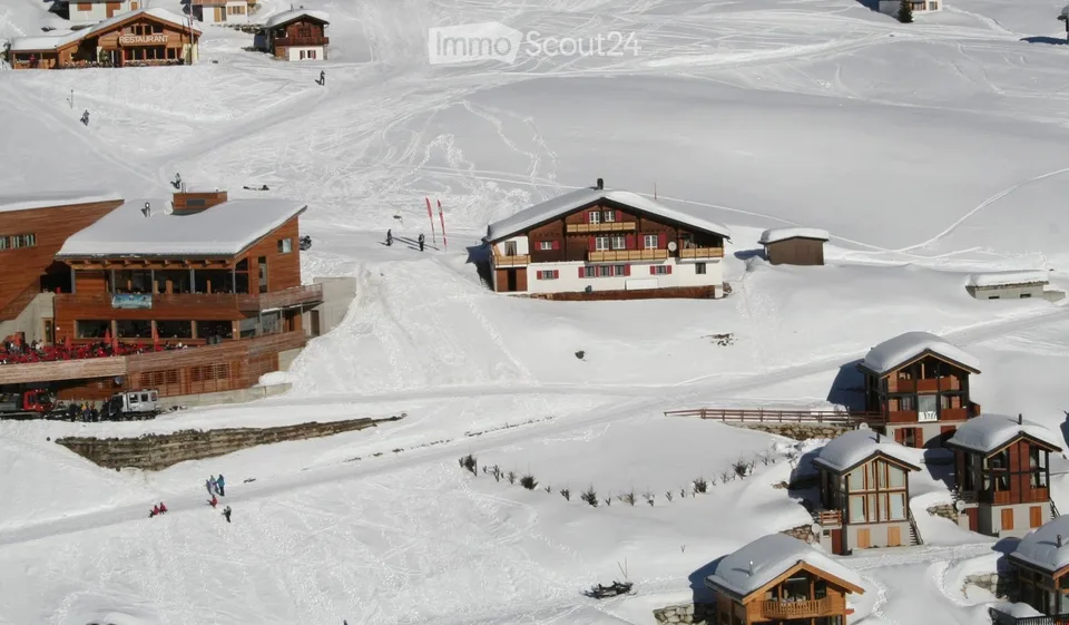 Vente de propriété dans le canton du Valais à 2000m Lauchernalp – photo 2 sur 17