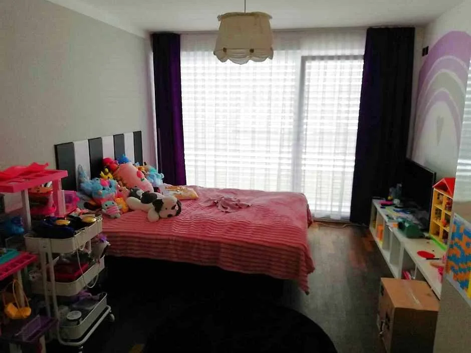 Exklusive 4.5-Zimmer-Gartenwohnung mit Doppelgarage und traumhaftem Aussenbereich – Foto 10 von 13