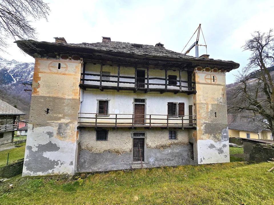 Charmantes historisches Haus mit grossem Grundstück – foto 26 di 30
