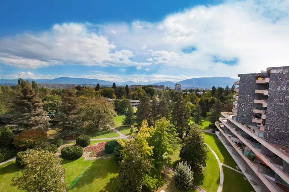 RARE: luxurious 7-Room apartment in a private residence / Magnifique 7 pièces – foto 13 di 13