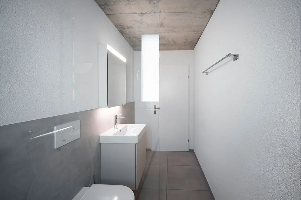 Appartement de construction moderne 4.5 pièces avec balcon à Bäriswil – photo 3 sur 30
