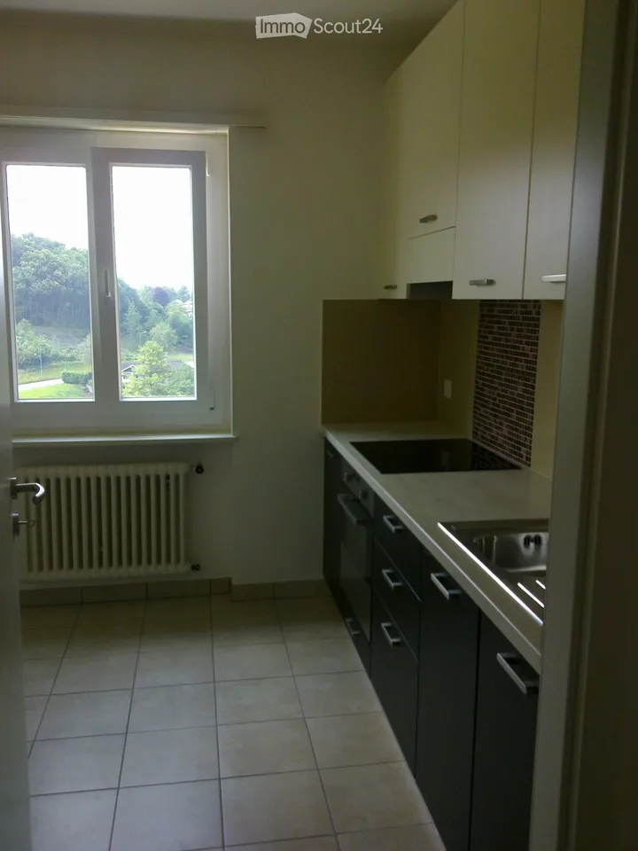 Miete eines wunderschönen 2,5-Zimmer-Apartments – Foto 2 von 5