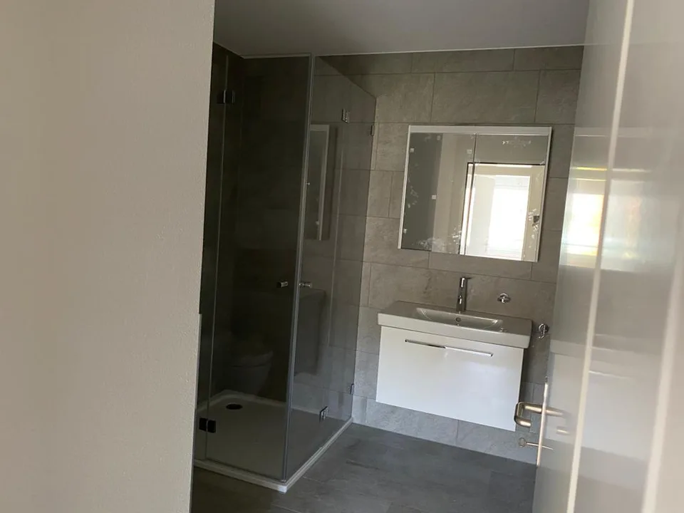 Appartamento moderno e luminoso in standard di proprietario – foto 3 di 12