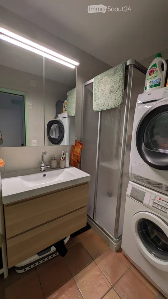 Helles, geräumiges 3-Zimmer-Wohnung frei ab Dezember-Januar – Foto 2 von 5