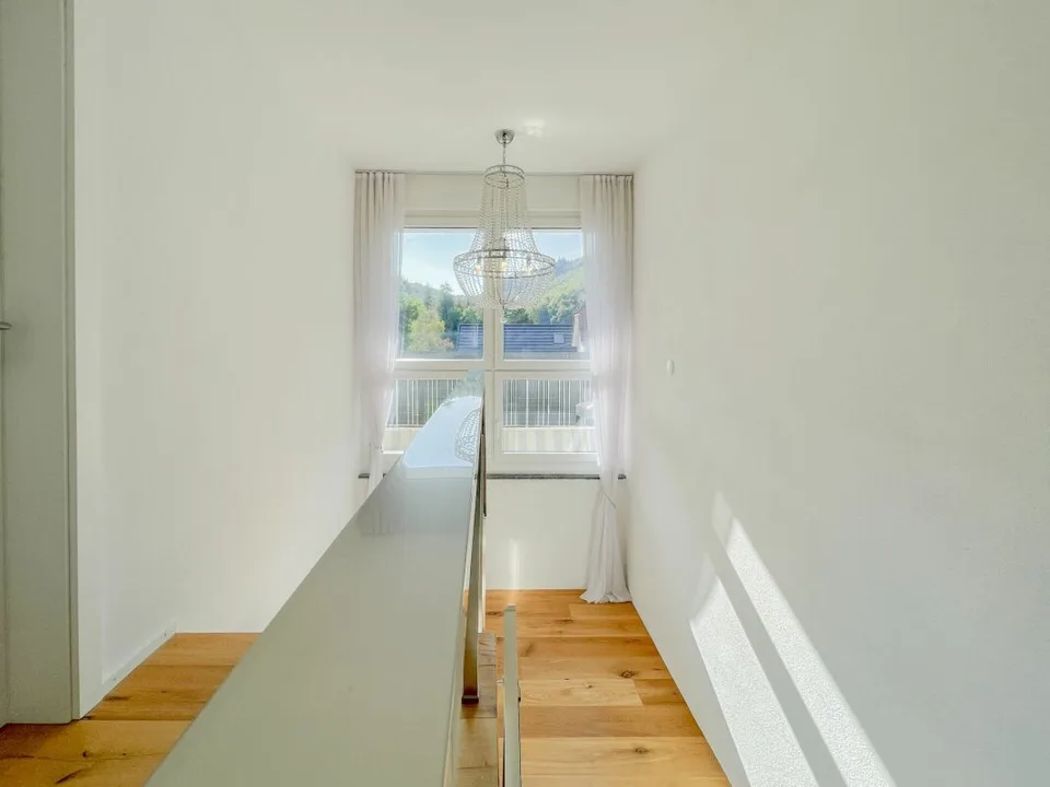 3 Case. 1 Terreno. Progetto di costruzione approvato con grande potenziale – foto 16 di 30