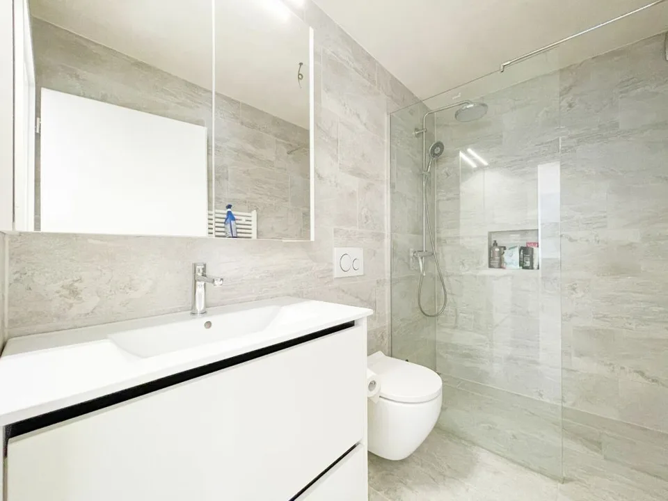 3 Case. 1 Terreno. Progetto di costruzione approvato con grande potenziale – foto 18 di 30