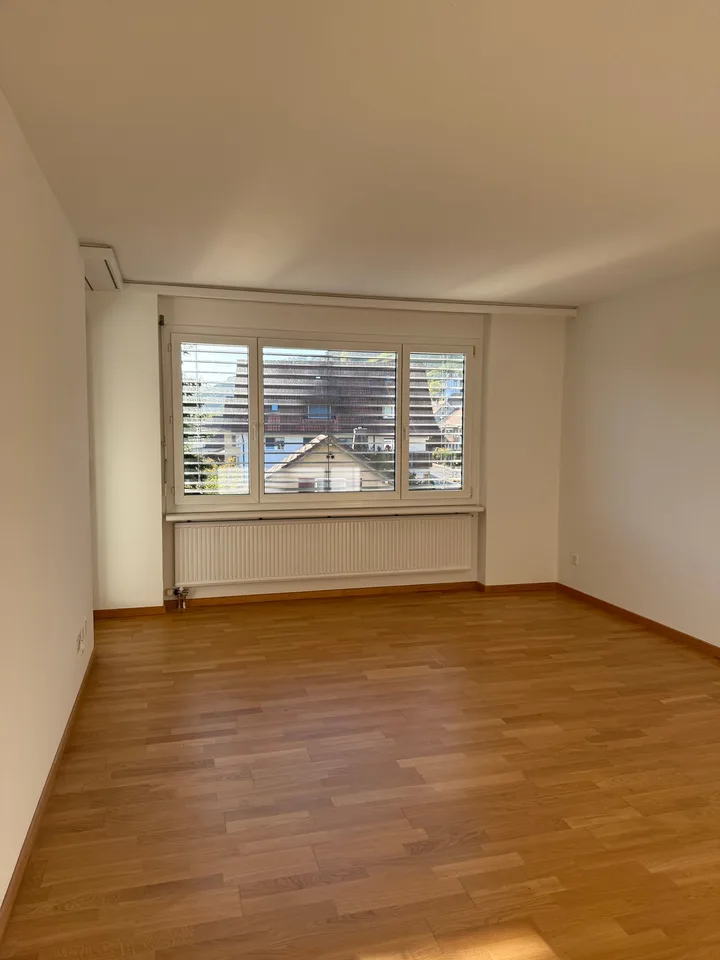 Première location après rénovation – appartement spacieux 4.5 pièces avec balcon – photo 16 sur 16