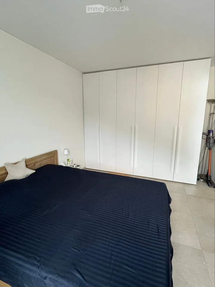 Moderne und helle 2.5-Zimmer-Wohnung für Subunternehmer gesucht – Foto 3 von 5