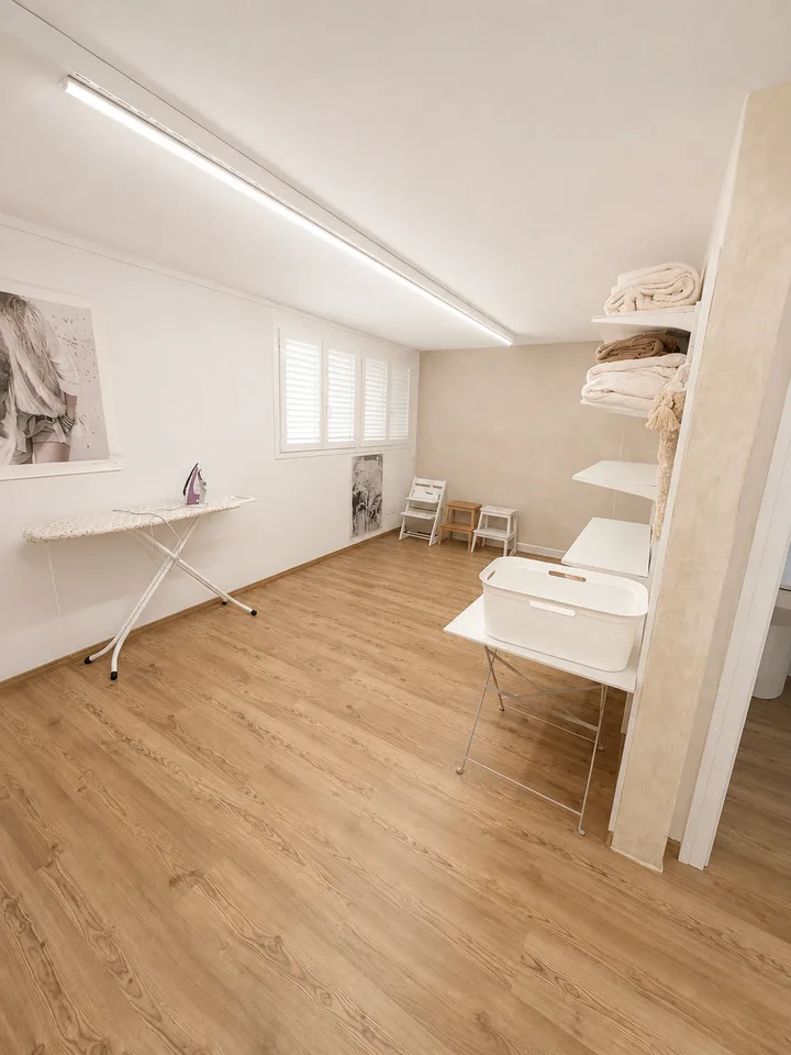 Modernes Einfamilienhaus in Gwatt – grosszügiges Wohnen mit Garten und viel Privatsphäre – Foto 13 von 15