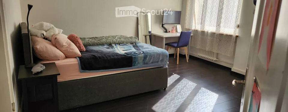 Sonnige Wohnung in Wiedikon Kurzzeitmiete für nur 3 Wochen – Foto 3 von 5