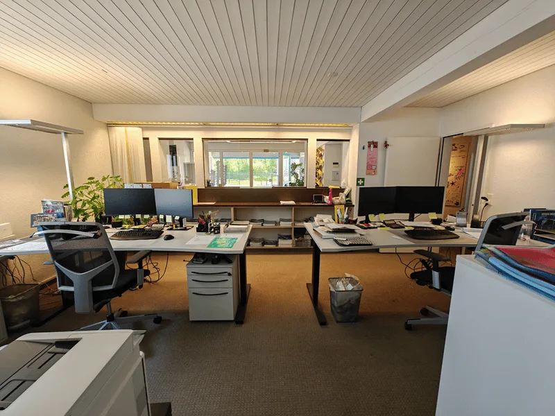 "Ihr repräsentatives Firmengebäude mit Büro / Open Space / Showroom / Archiv in Dielsdorf" – Foto 4 von 11