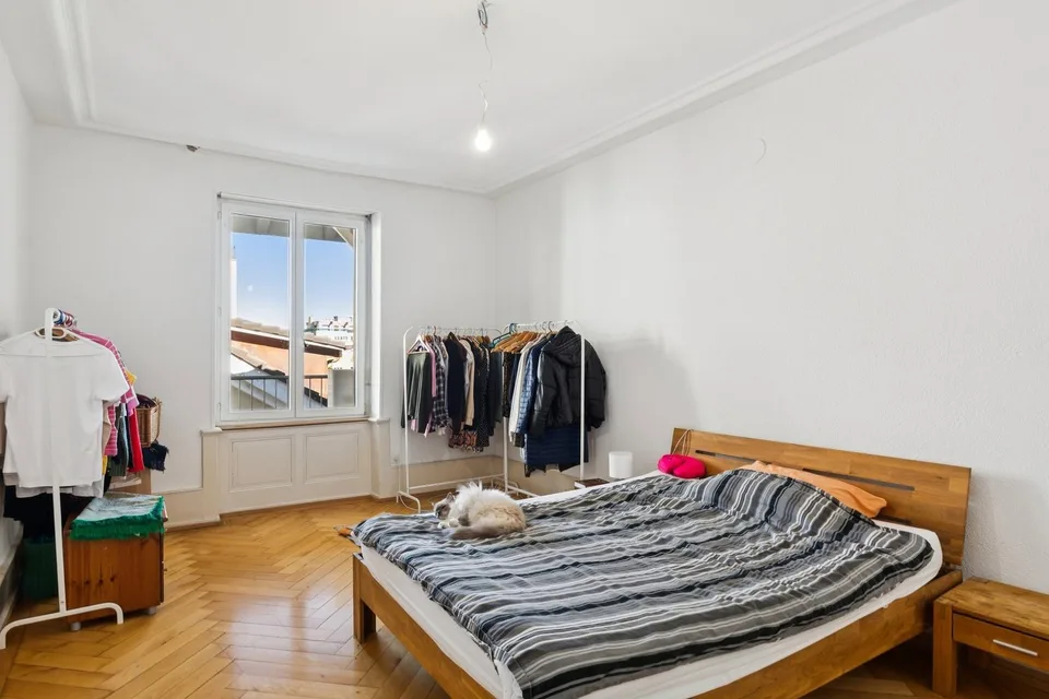 Immeuble de caractère mixte et de rendement au coeur de Delémon – photo 10 sur 13