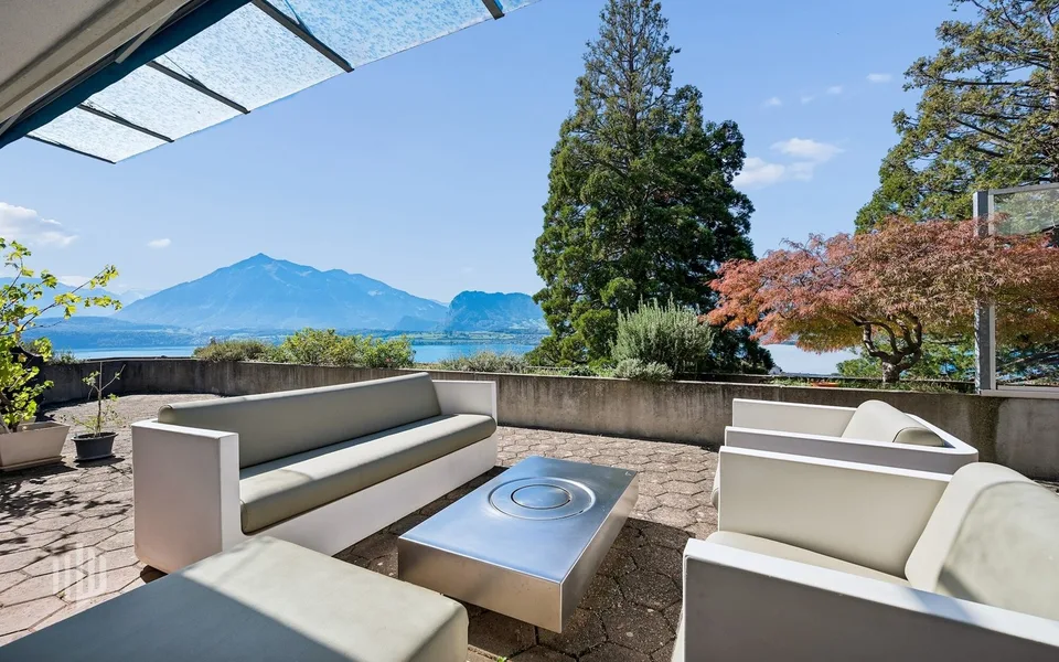 ImmoWyss - Terrassenwohnung - ein exklusiver Genuss für Menschen – Foto 5 von 13