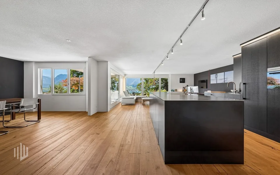 ImmoWyss - Terrassenwohnung - ein exklusiver Genuss für Menschen – Foto 8 von 13