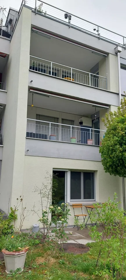 Beautiful and bright 4.5-room apartment with a view of the Aare – photo 2 of 6
