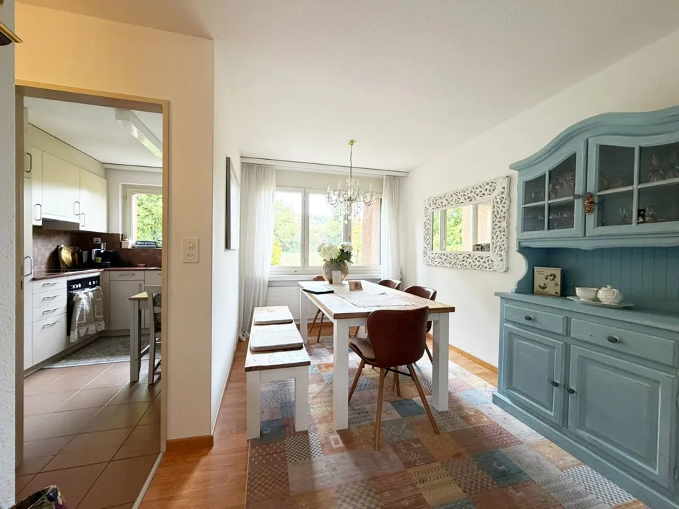 3.5 Zimmer Wohnung mit Cheminée und eigener Waschturm – Foto 2 von 12