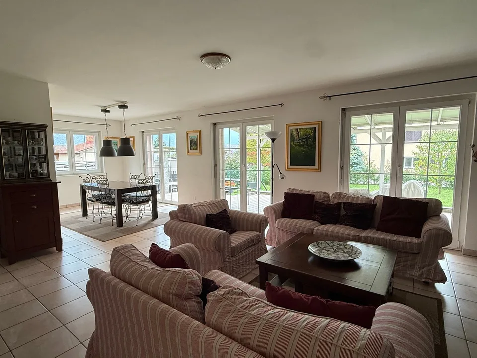 Eine Villa im amerikanischen Lifestyle – Foto 3 von 14