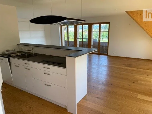 schöne 3.5-Zimmer-Wohnung mit Balkon ab 1.12.26 zu vermieten – Foto 3 von 5