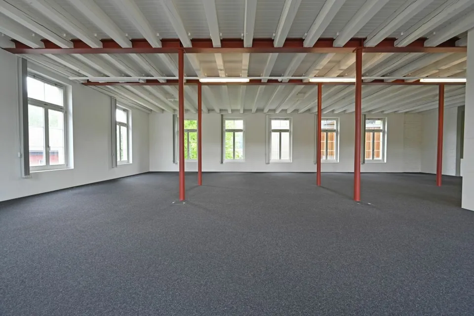 Posizione commerciale con collegamento ottimale – foto 5 di 7