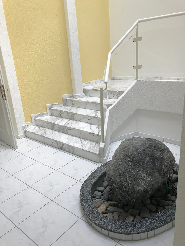 Charmante maisonnette 5.5 pièces à Sachseln – vivre avec panorama montagnard – photo 4 sur 18