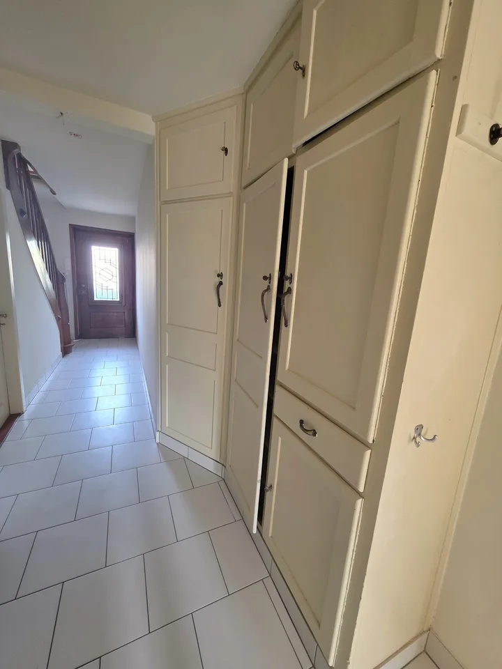 Haus im Ortszentrum 135m² mit Nebengebäude – Foto 4 von 11