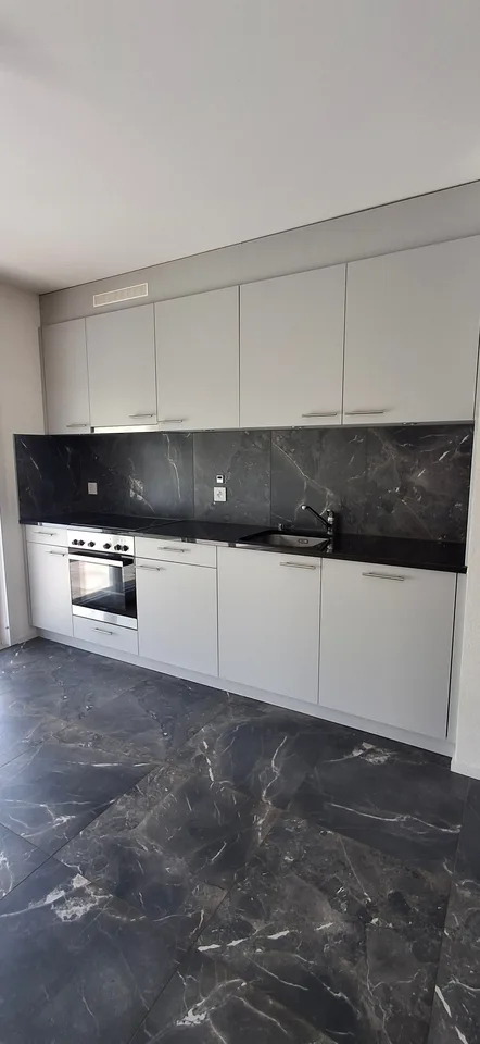 Zweieinhalb-Zimmer-Wohnung mit Balkon in Porrentruy – Foto 3 von 12