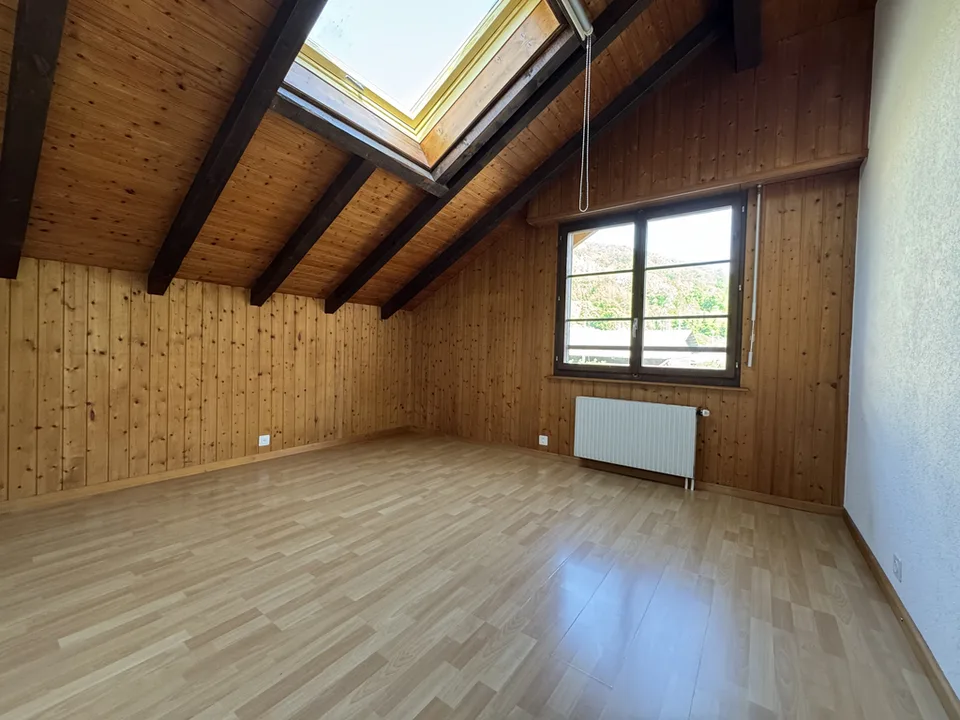 BEL APPARTEMENT 4PCES AVEC CACHET – photo 5 sur 10