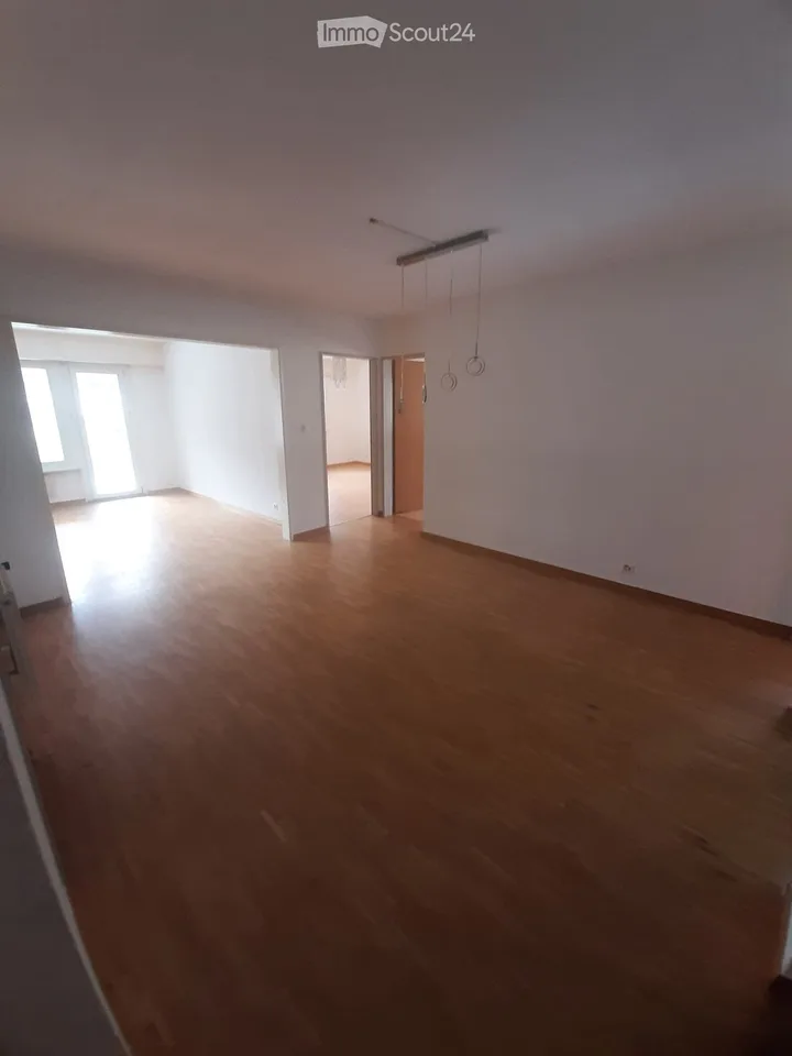 4,5 Zimmer Wohnung zu vermieten in Raron – Foto 3 von 5