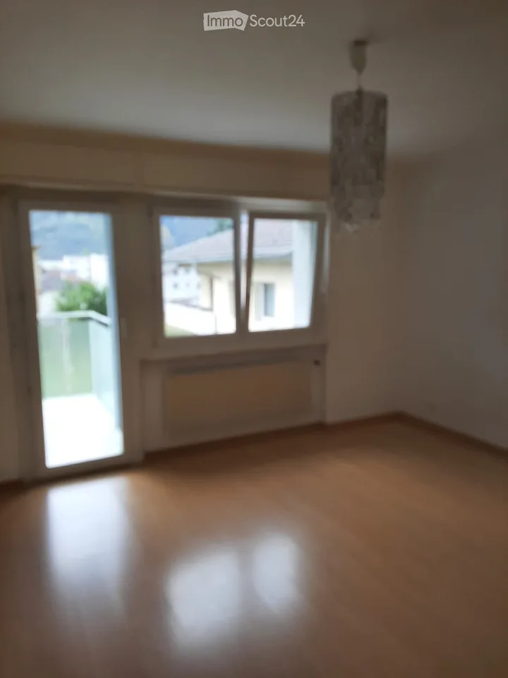 4,5 Zimmer Wohnung zu vermieten in Raron – Foto 2 von 5