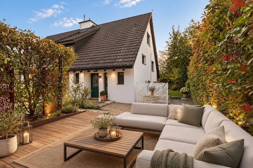 Una casa con molto spazio e un giardino da sogno – foto 2 di 25