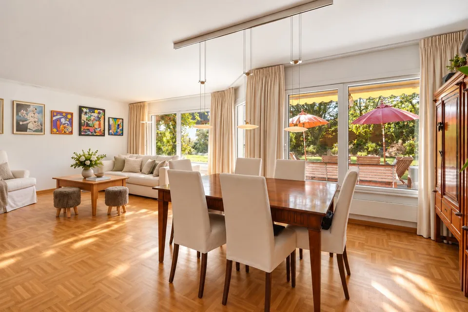 Una casa con molto spazio e un giardino da sogno – foto 6 di 25