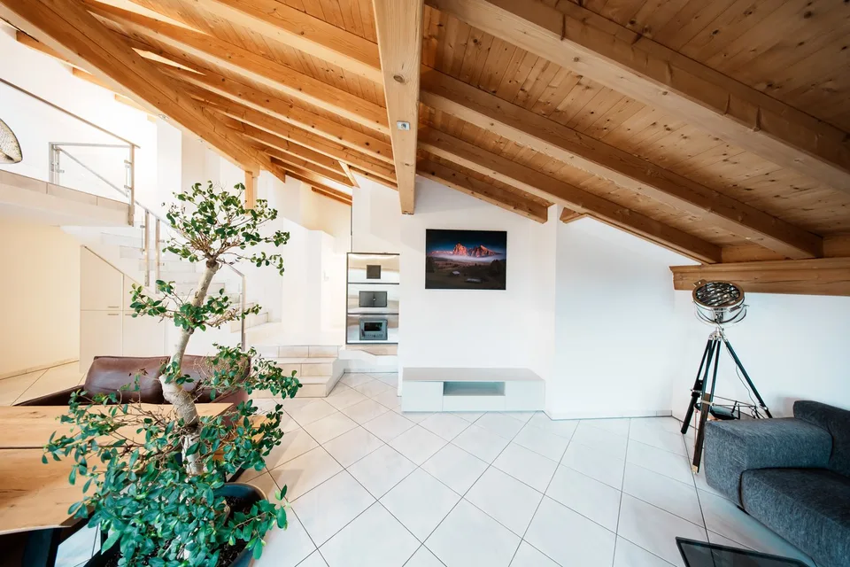 Alpines Wohngefühl mit Weitblick – grosszügige Maisonette in St. Antönien – Foto 7 von 19