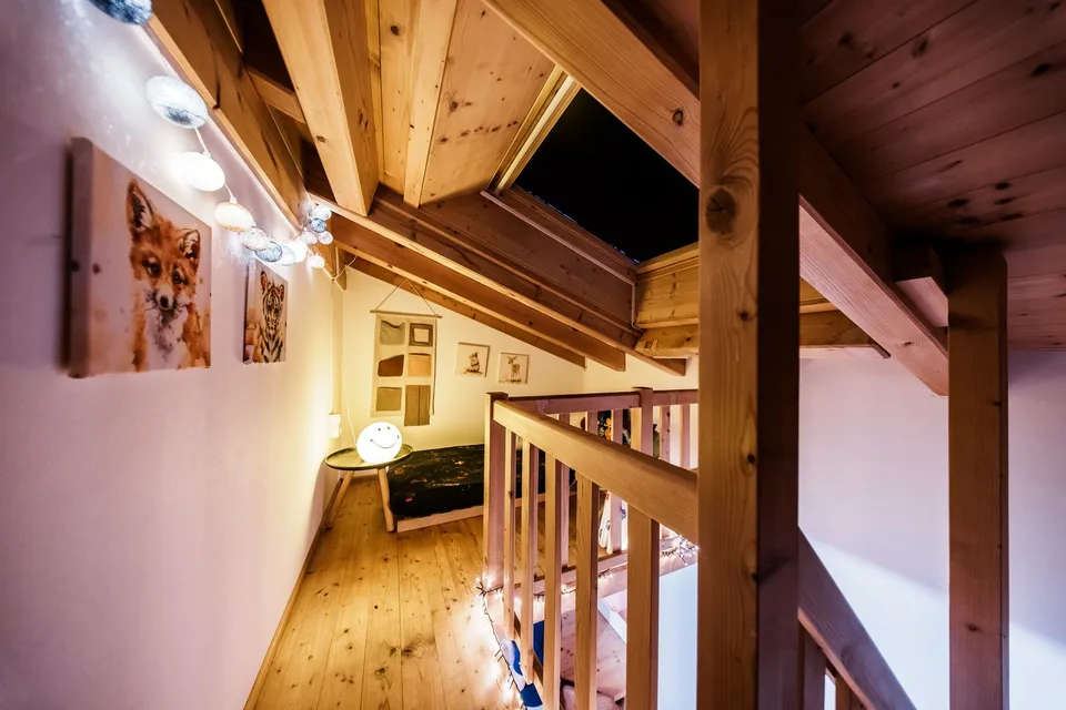Alpines Wohngefühl mit Weitblick – grosszügige Maisonette in St. Antönien – Foto 15 von 19