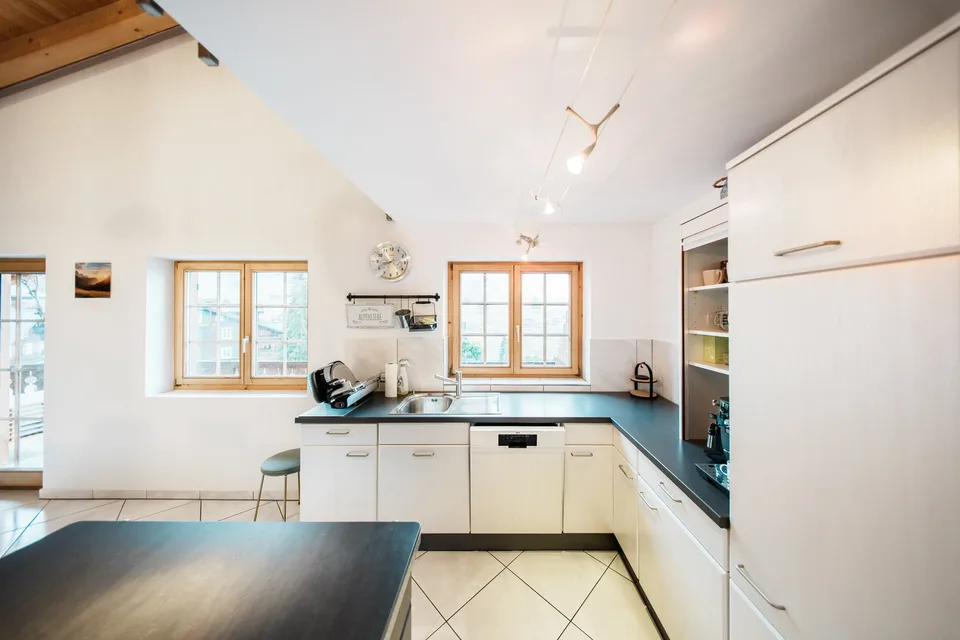 Alpines Wohngefühl mit Weitblick – grosszügige Maisonette in St. Antönien – Foto 9 von 19